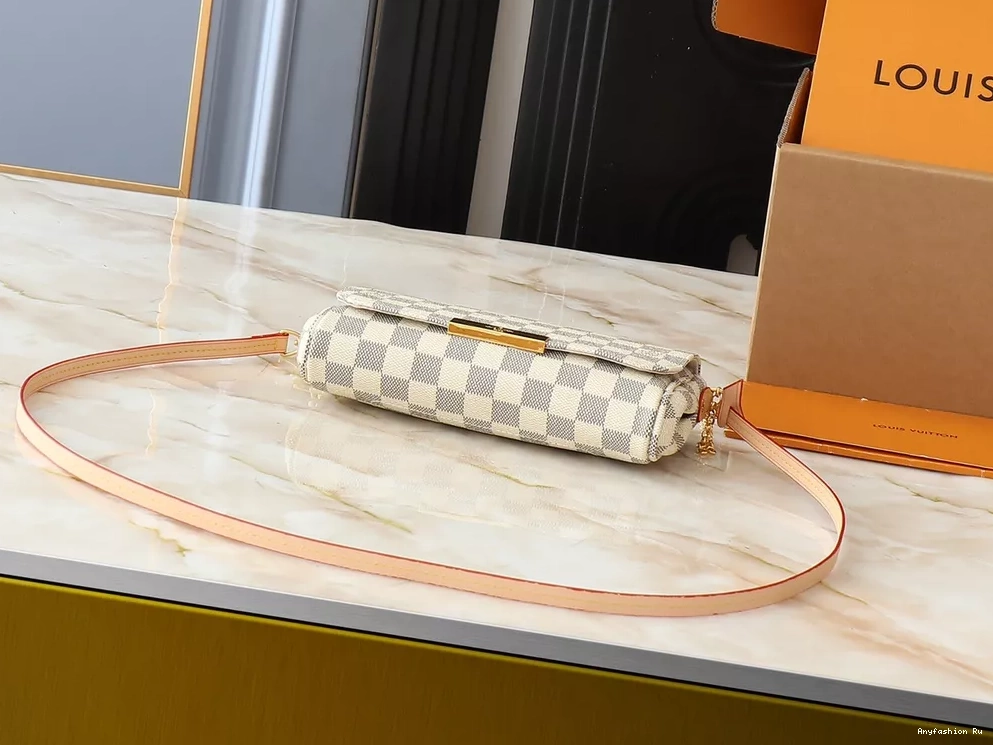 Women Vuitton Louis Bags For Messenger Sleek 6003 0502